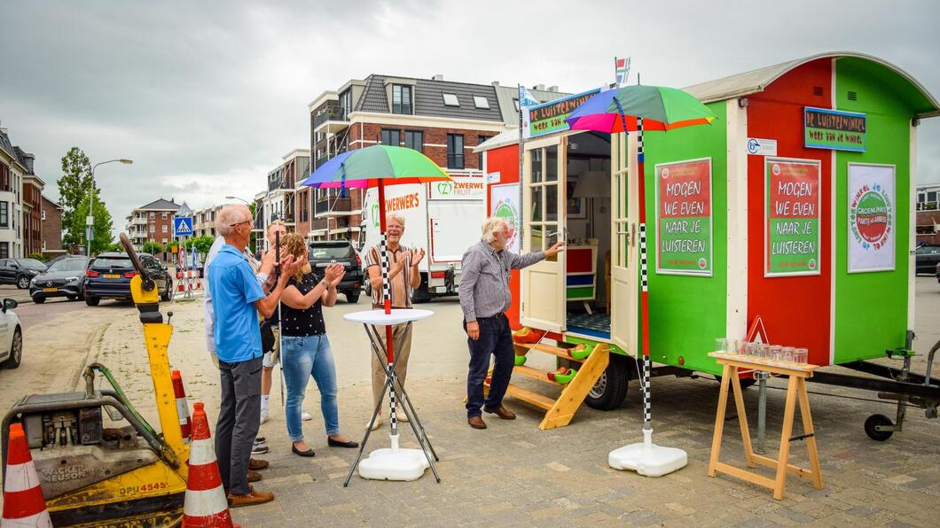 Opening van de luisterwinkel